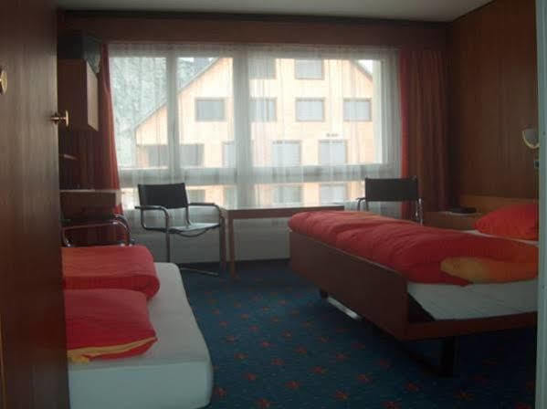 Hotel Aurora Андерматт Екстер'єр фото